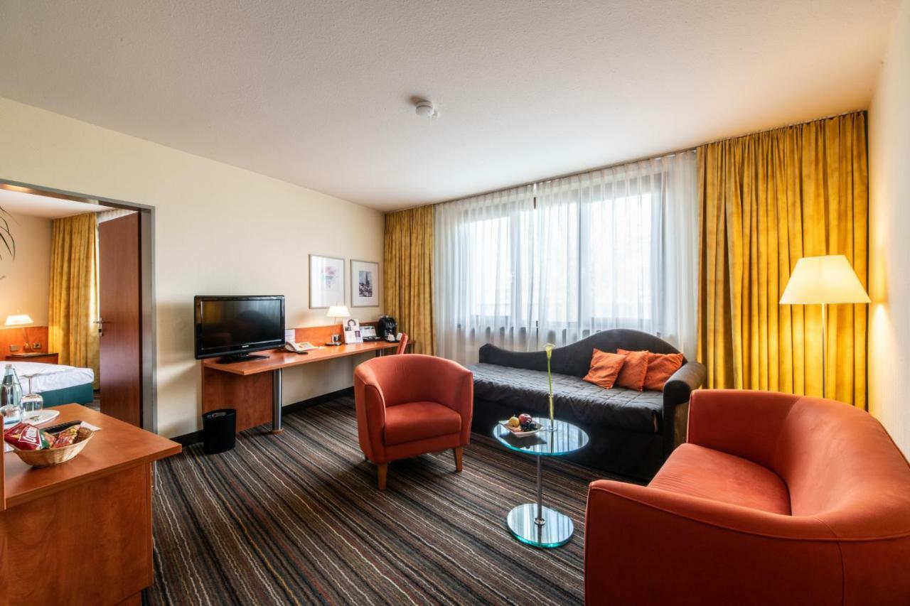 Mercure Hotel Am Messeplatz Offenburg Bagian luar foto
